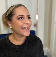 Natasha Pratt's Instagram, Twitter & Facebook