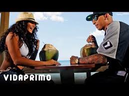 Su movimiento #realg4life se instauró en una disquera que le da la oportunidad a nuevos talentos, siendo parte del ascenso de anuel aa, darell, jon z y ele a. Nengo Flow Wiki Musica Urbana Amino