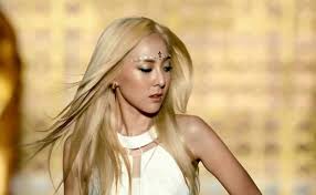 But, she moved to the philippines in 1992, and that's why she can speak tagalog. Bindis And Why Sandara Park Shouldn T Wear One Seoulbeats