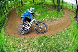 Mtbparks Reveals The Best Mountain Bike Parks In North America Best Mountain Bikes Mountain Bike Reviews Bike Parking