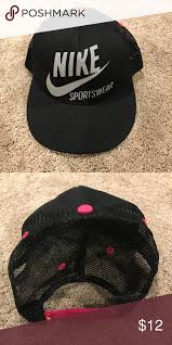 Black And White Nike Trucker Hat Nwot Nike Trucker Hat Nike Accessories Trucker Hat Black Nikes