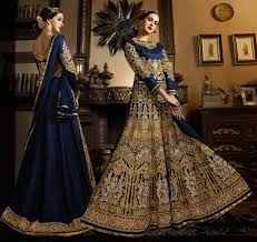 Pin By جنة المرأة للأناقة والتسوق On فساتين هندية Indian Dresses Silk Anarkali Suits Indian Outfits