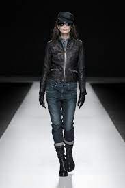 G Star Raw F W 2012 Women S Lookbook Denimology Women Lookbook Womens Fashion Casual Summer Denim Jeans Fashion