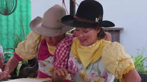 ep4 Outback Artists Lorraine Ashton and Doug Grant. 1080 mp4 1080p