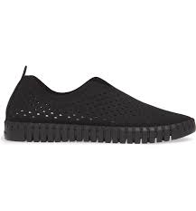 Tulip 139 Perforated Slip On Sneaker