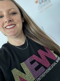 Ian Tompkins's Instagram, Twitter & Facebook