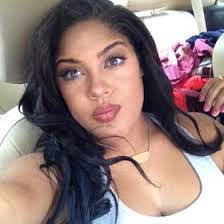 Amber Harder's Instagram, Twitter & Facebook