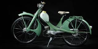 Ciò segnò inevitabilmente la fine della produzione della prinz 4, poiché essa, a causa della gamma di produzione, si poneva come concorrente diretta del maggiolino, il modello storico prodotto dalla volkswagen. Nsu Quickly Restauration Nagel Motors Custom Rides Since 1973