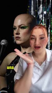 Abril: Lucha y Resiliencia de una Mujer Trans en Transversal