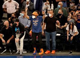 Spike lee dirige un nuevo anuncio de la nba, con chris paul, magic johnson y steve nash. Nba Playoffs Spike Lee At Knicks And Hawks Game In Atlanta Sports Illustrated Indiana Pacers News Analysis And More