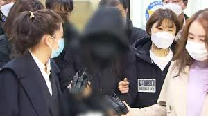 «살인죄 적용하라···정인이 학대해 죽게 한 양부모 엄벌하라 하는 시민들 #정인이 #정인이사건 #양부모 #엄벌. ì •ì¸ì´ ì‚¬ë§ ì›ì¸ ìž¬ê°ì • ì°©ìˆ˜ ì‚´ì¸ì£„ ì ìš©í•˜ë‚˜ ê²½ê¸°ë„ì €ë„