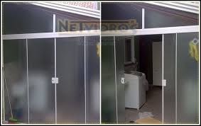 Porta 4 Folhas Em Vidro Temperado Pontilhado Portadevidro Privacidade Pontilhado Lavanderia Fechamentodearea Porta De Vidro Vidros Temperado Lavanderia