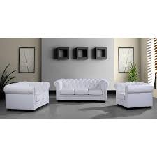 Pin By Chennaye Holloway On White Room In 2020 White Leather Sofas White Leather Couch White Leather Chair