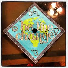 Pin By Dani Lichota Luebbers On I Can Do That Graduation Cap Designs Graduation Cap Decoration Grad Cap