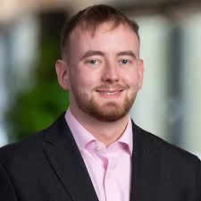 Christopher Hooper, Analyst