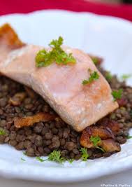 Saumon Cuit A L Unilaterale Lentilles Vertes Et Pancetta Recette Recettes De Cuisine Saumon Recette De Plat
