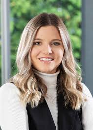 careeradvancement #careermilestones #humanresouces #companyculture #growth  #professionaldevelopment #careerpath #leadership #technicalexpertise