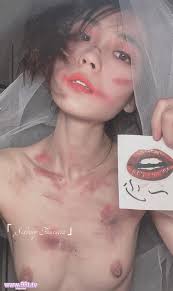 整理】【115ED2K】米苏推荐分享极品福利，一少举牌系列中的高颜值极品妹子清纯甜美校园女神御姐zw喝尿流露反差小母狗的一面【20G120v  2439P23配额】 – 快乐堂