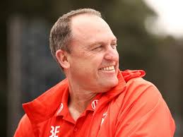 Southerly blow-ins: how I love 'em, how I love 'em, my dear Swannies