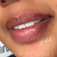 Cancel out the cool tones and get your lips to be even toned and lighter. Lip Blush Training Masterclass Christen Trains Cosmetic Tattoo