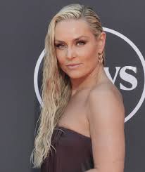 Lindsey Vonn finished 24th & 27th in todays Downhill Runs at Copper  Mountain 😃⛷️👏🏻 Good job Lindsey! We're proud of you! 📸: AP