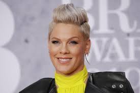 Short, hair styles, older women. Pink Just Debuted An Edgy Buzzcut See The First Photo Popsugar Beauty Middle East
