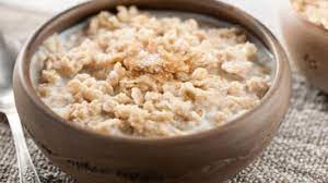 Serat makanan seperti oatmeal ini bukanlah suatu masalah yang harus dikhawatirkan oleh penderita asam lambung. Diet Oatmeal Cara Sehat Menurunkan Kadar Asam Lambung