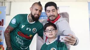Del barrio al mundo | capítulo 21. El Elogioso Posteo Que Arturo Vidal Dedico A Rodelindo Roman Por El Fomento Del Deporte En Los Barrios Alairelibre Cl