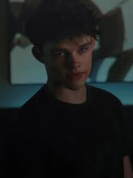 Titans Jason Todd and Rose Kiss