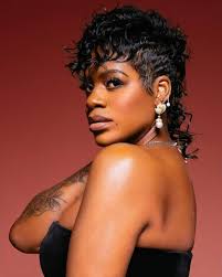 Natalie Portman attends the 2025 Governors Awards 💙 📸 Getty