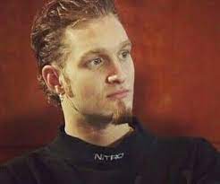 Images And Videos Of Layne Staley Layne Staley Alice In Chains Staley