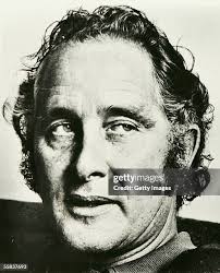 29 Photos & High Res Pictures