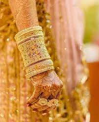 9 Traditional Indian Bridal Bangles Set Designs 2022 Bridal Bangles Bridal Jewellery Indian Bangle Designs