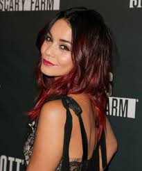 Vanessa Hudgens Le Blond Ombre Ou Le Tie And Dye Rouge Cheveux Rouge Cheveux Teinture Cheveux
