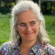 Katherine Irvine's Instagram, Twitter & Facebook