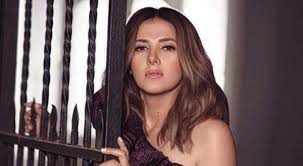 دنيا سمير غانم / قبل عملية التجميل بعد تجميل الأنف والفم وعظام الفك. Ø¯Ù†ÙŠØ§ Ø³Ù…ÙŠØ± ØºØ§Ù†Ù… ØªØ®Ø¶Ø¹ Ù„Ø¬Ø±Ø§Ø­Ø© ØªØ¬Ù…ÙŠÙ„ ÙØ§Ø´Ù„Ø© ÙˆÙ‡ÙƒØ°Ø§ ØªØºÙŠØ± Ø´ÙƒÙ„Ù‡Ø§ ØµÙˆØ± Ù„Ø§ÙŠÙ Ù†ÙŠÙˆØ²