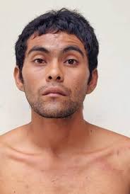 AHUACHAPAN PNC arresta a Douglas Bladimir Martínez Linares y a un menor de  edad, por los delitos de privación de libertad y violación; luego de un  patrullaje de equipos STO en el