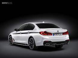 World Premiere 2017 Bmw 5 Series Sedan With M Performance Accessories Bmw Bmw 5 Autos Und Motorrader