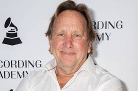 Ed Cherney, Grammy-Winning Engineer for Bonnie Raitt & The Rolling Stones,  Dies at 69