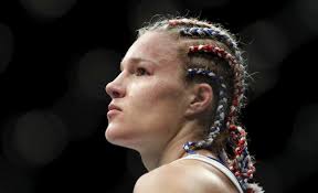 In the first minute, the two tagged each other with a few jabs, but nothing substantial. Karolina Kowalkiewicz Vs Felice Herrig Will Hugs Or Grapes Reign Supreme At Ufc 223