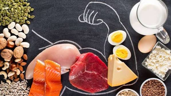 12 dấu hiệu cơ thể thiếu protein bạn không thể bỏ qua