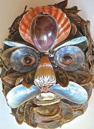 Venetian Mask Made By Christa South Seashells In South Florida Art Coquillage Deco Coquillage Coquillage