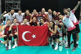 Türkiye voleybol federasyonu (tvf), 2020 tokyo olimpiyat oyunları açılış töreninde eda erdem dündar'ın. Turkiye Kadin Voleybol Takimi Akdeniz Oyunlari Nda Ucuncu Oldu Evrensel