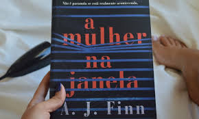 A mulher na janela é um suspense psicológico engenhoso e comovente que remete ao melhor de hitchcoc.more. Resenha A Mulher Na Janela A J Finn Minha Vida Literaria