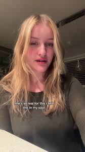 kali (taylor's version) (@soprettyinyourbenz)