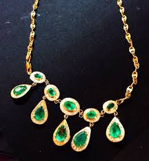 Collar En Esmeralda Y Diamantes 14 Kilates Esmeralda Colombiana 2 5kilates Diamante 18 Gramos Oro 18 Precio 12 000 Dol Joyas Esmeraldas Colombianas Diamantes