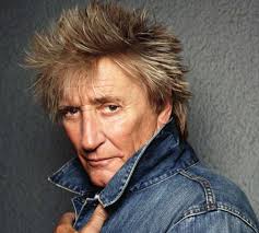 🔴 DID YOU KNOW THAT ABOUT RED HOT CHILI PEPPERS? One of the band's  trademark live acts is playing onstage completely naked except for one  strategically placed tube sock. This bit began