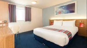Travelodge london central bank doesn't have a restaurant but there are plenty of options outside the hotel property. Travelodge In London Visitlondon Com