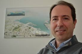 Antonio Tomás Espín, decano de los ingenieros de Caminos: «No mantener las  obras públicas es peligrosísimo»