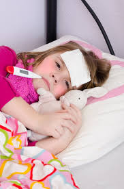 Pneumonia in cats is an infectious lung disease that can cause fever, coughing, runny nose, loud breathing, and a lack of appetite. Pneumonia Interstitiala La Copil